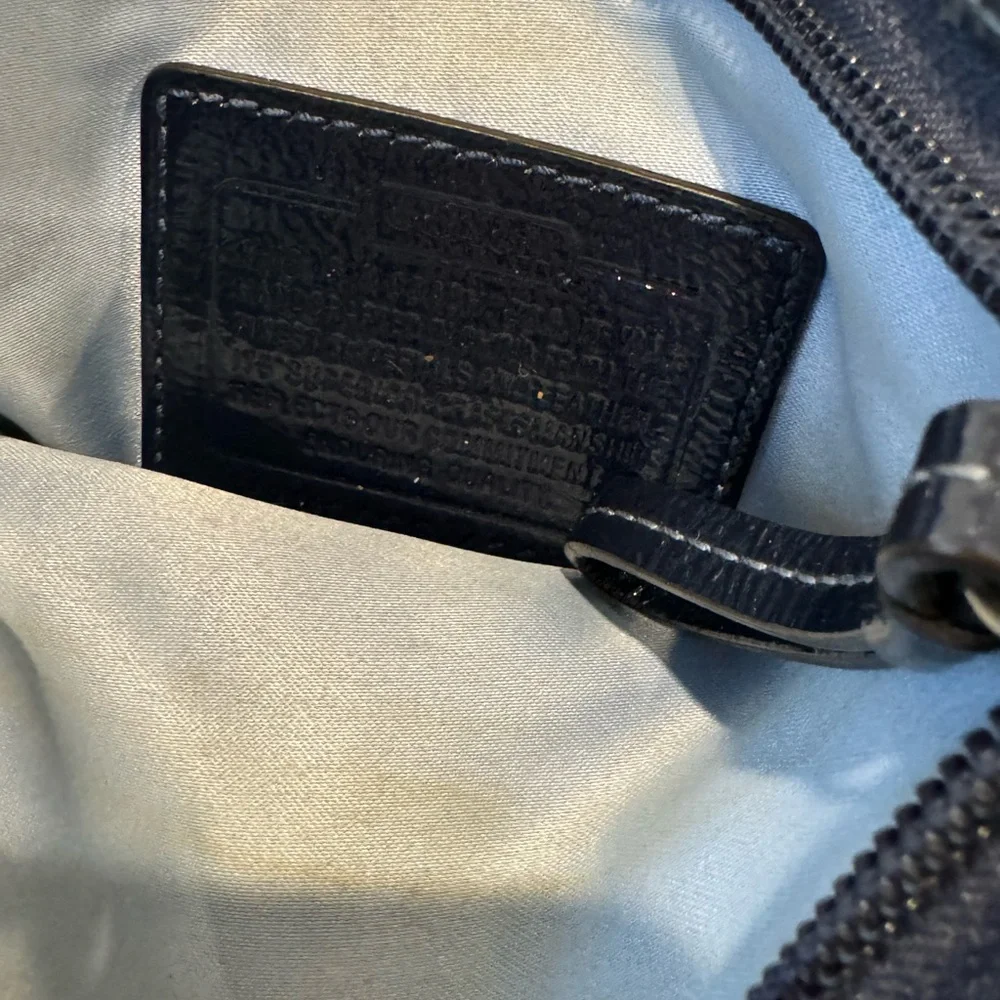 Coach Cross Body Authentic Hand Bag 432 navy blue